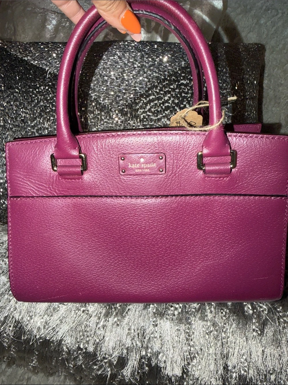 N/A elegant plum